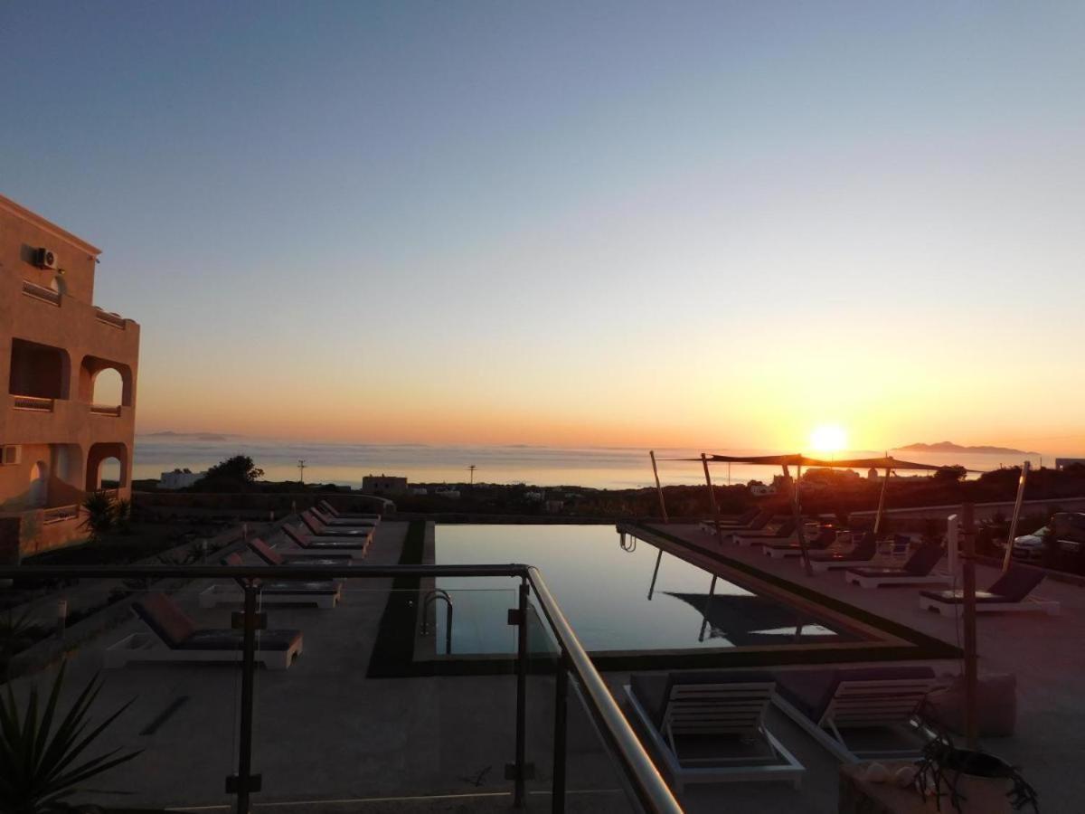 Fira Blue Horizon Hotel Exterior foto