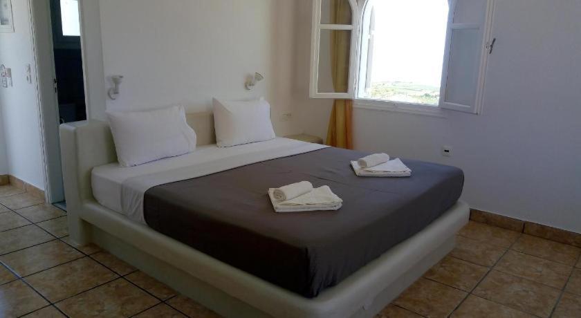 Fira Blue Horizon Hotel Exterior foto