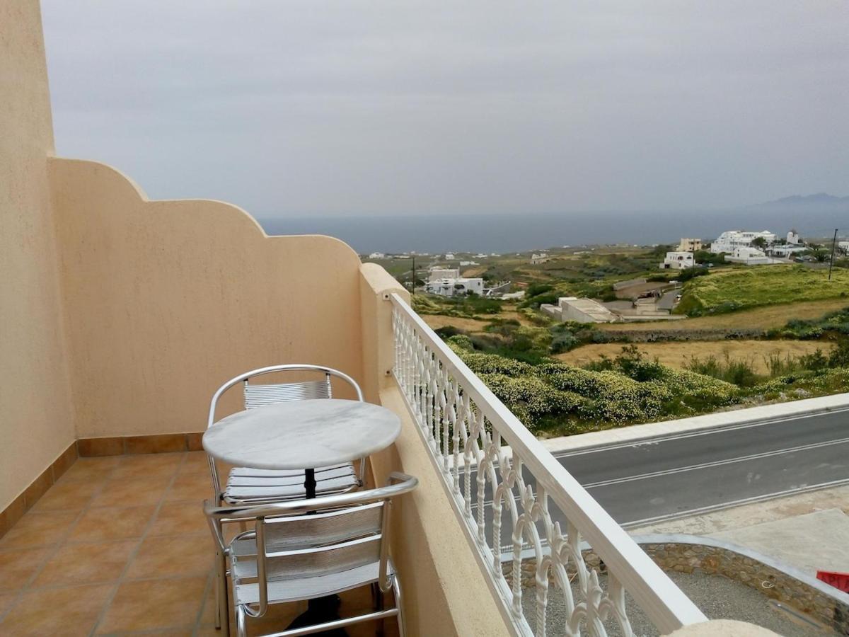 Fira Blue Horizon Hotel Exterior foto